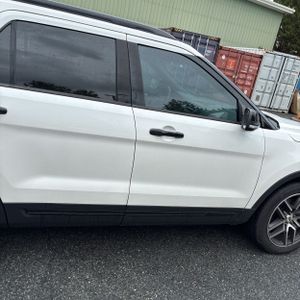 FORD EXPLORER SPORT - 9