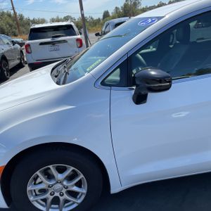 2025 Chrysler PACIFICA SELECT 照片 2