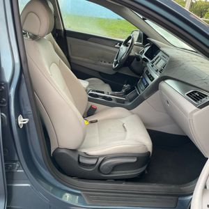 صورة 33 لـ 2015 Hyundai SONATA SPORT