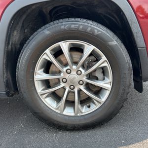 صورة مصغرة 20 لـ 2019 JEEP CHEROKEE LATITUDE PLUS