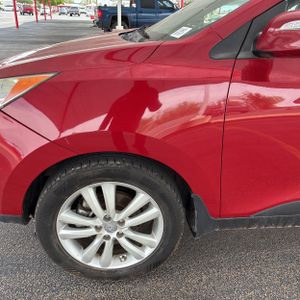 HYUNDAI TUCSON LIMITED - 2