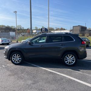 JEEP CHEROKEE LIMITED - 3