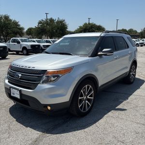 2015 FORD EXPLORER XLT — фото 1