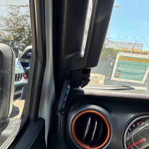 صورة مصغرة 67 لـ 2022 JEEP GLADIATOR MOJAVE