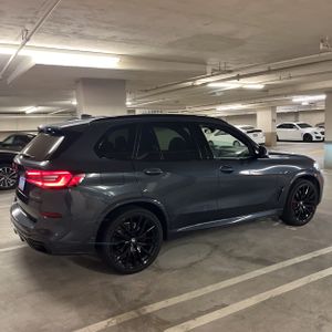 BMW X5 SDRIVE40I - 10