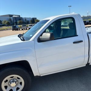 صورة 2 لـ 2016 Chevrolet SILVERADO 1500 WORK TRUCK