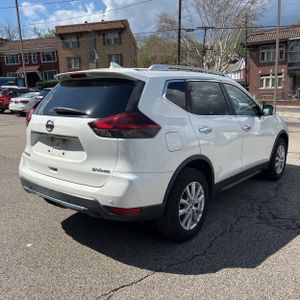 NISSAN ROGUE SV - 8