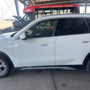 صورة 4 لـ 2025 BMW X1 XDRIVE28I
