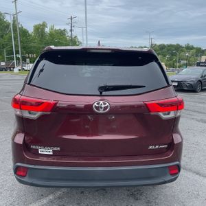 TOYOTA HIGHLANDER - 7