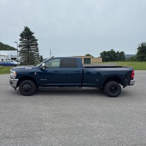 صورة 3 لـ 2023 RAM 3500 LARAMIE