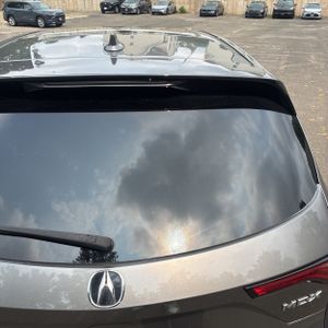 2023 Acura MDX SH-AWD W/TECH 缩略图 16