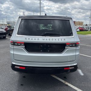 JEEP GRAND WAGONEER L SERIES III - 7