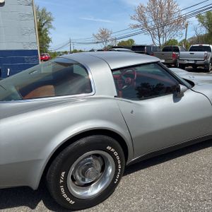 CHEVROLET CORVETTE L 82 - 9