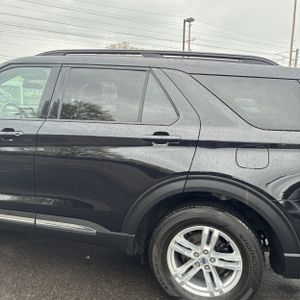 FORD EXPLORER XLT - 6