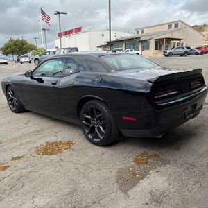 DODGE CHALLENGER GT - 5