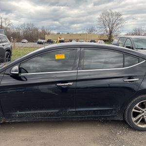 HYUNDAI ELANTRA LIMITED - 4