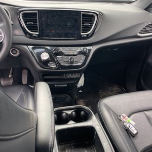2025 Chrysler PACIFICA SELECT 缩略图 37