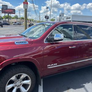 2022 RAM 1500 LIMITED — фото 2