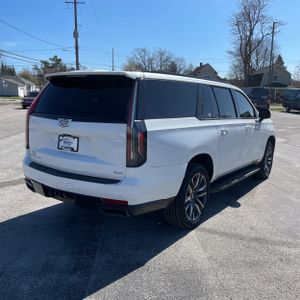 CADILLAC ESCALADE ESV SPORT - 8