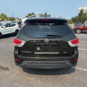 صورة 7 لـ 2015 Nissan PATHFINDER S