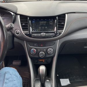 2019 Chevrolet TRAX LT — фото 37