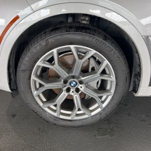 صورة مصغرة 15 لـ 2023 BMW X7 XDRIVE40I