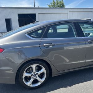 FORD FUSION SE - 9