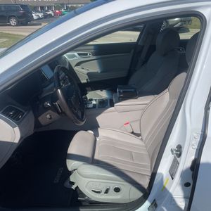 2018 Genesis G80 3.8 — миниатюра 31