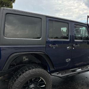 صورة 9 لـ 2013 JEEP WRANGLER UNLIMITED SAHARA