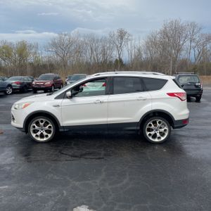 FORD ESCAPE TITANIUM - 3