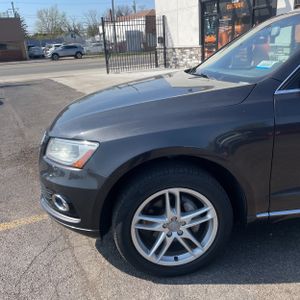 AUDI Q5 2.0T PREMIUM - 2
