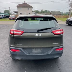 صورة 7 لـ 2016 JEEP CHEROKEE SPORT