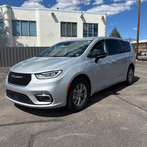 CHRYSLER PACIFICA TOURING L AWD - 1