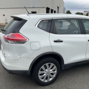 2016 Nissan ROGUE S 照片 9