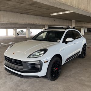 2025 Porsche MACAN GTS — фото 1