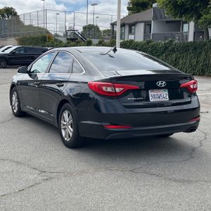 صورة 5 لـ 2017 Hyundai SONATA SE