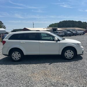 DODGE JOURNEY SE - 10