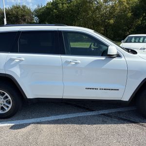 صورة مصغرة 11 لـ 2018 JEEP GRAND CHEROKEE LAREDO E