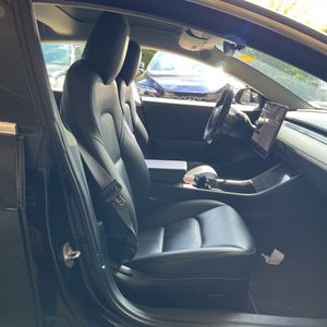 صورة مصغرة 32 لـ 2018 Tesla MODEL 3 LONG RANGE