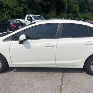 2013 Honda CIVIC LX 照片 4
