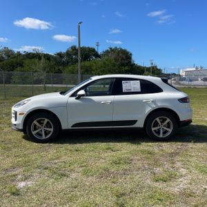 PORSCHE MACAN BASE - 3