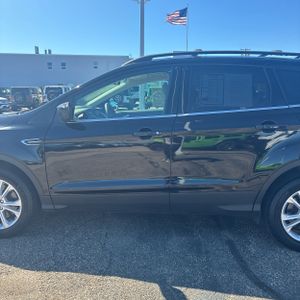 2018 FORD ESCAPE SE 照片 4