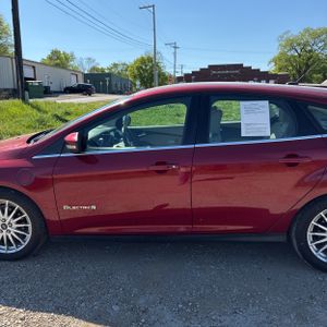 FORD FOCUS ELECTRIC - 4