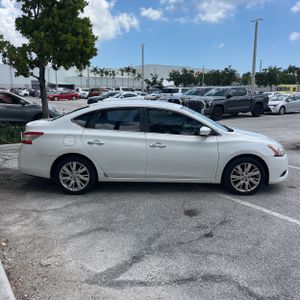 NISSAN SENTRA SL - 10