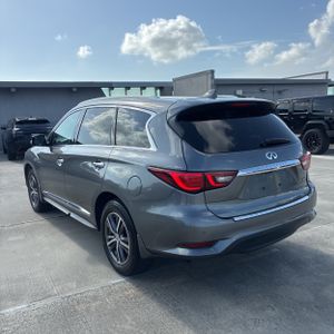 صورة 5 لـ 2019 Infiniti QX60 LUXE