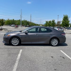 TOYOTA CAMRY - 3