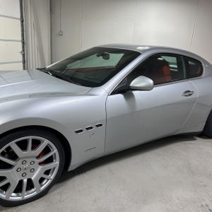صورة 2 لـ 2008 Maserati GRANTURISMO BASE