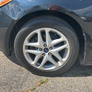 2014 FORD FUSION SE 缩略图 17