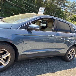 FORD EDGE SEL - 3