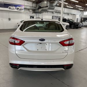 FORD FUSION SE - 5